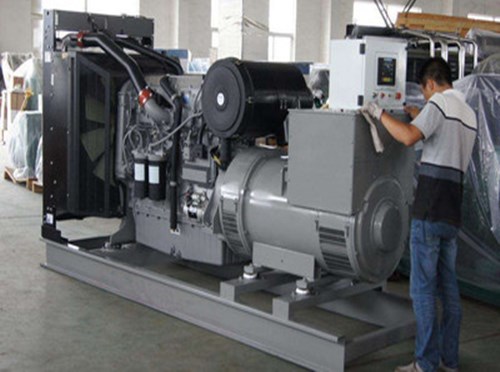 东丰柴油发电机空气滤清器堵塞会对发电机组产生哪些影响？