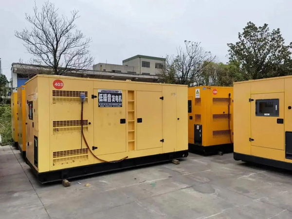 东丰干式空气滤清器和湿式空气滤清器有什么区别？