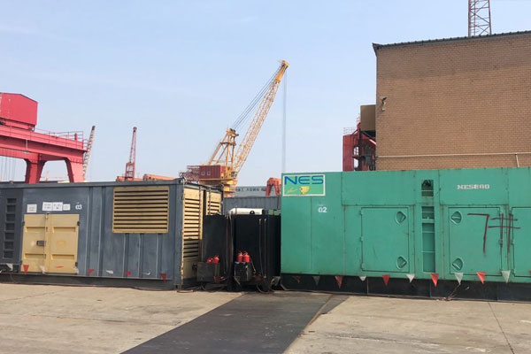 东丰发电机出租空气滤清器的清洁频率是多少？