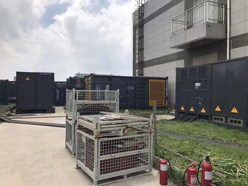 东丰除了定期检查，还有哪些方法可以及时发现接触式转速表探头的磨损？