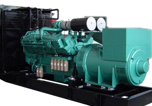 东丰冬季柴油发电机组启动前应进行哪些预热操作？